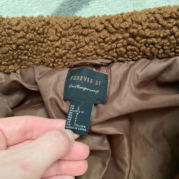 Cropped Teddy Coat - Picture 3 of 4